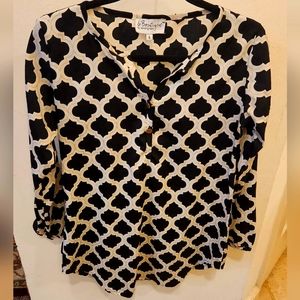 Black/gold/white boutique top